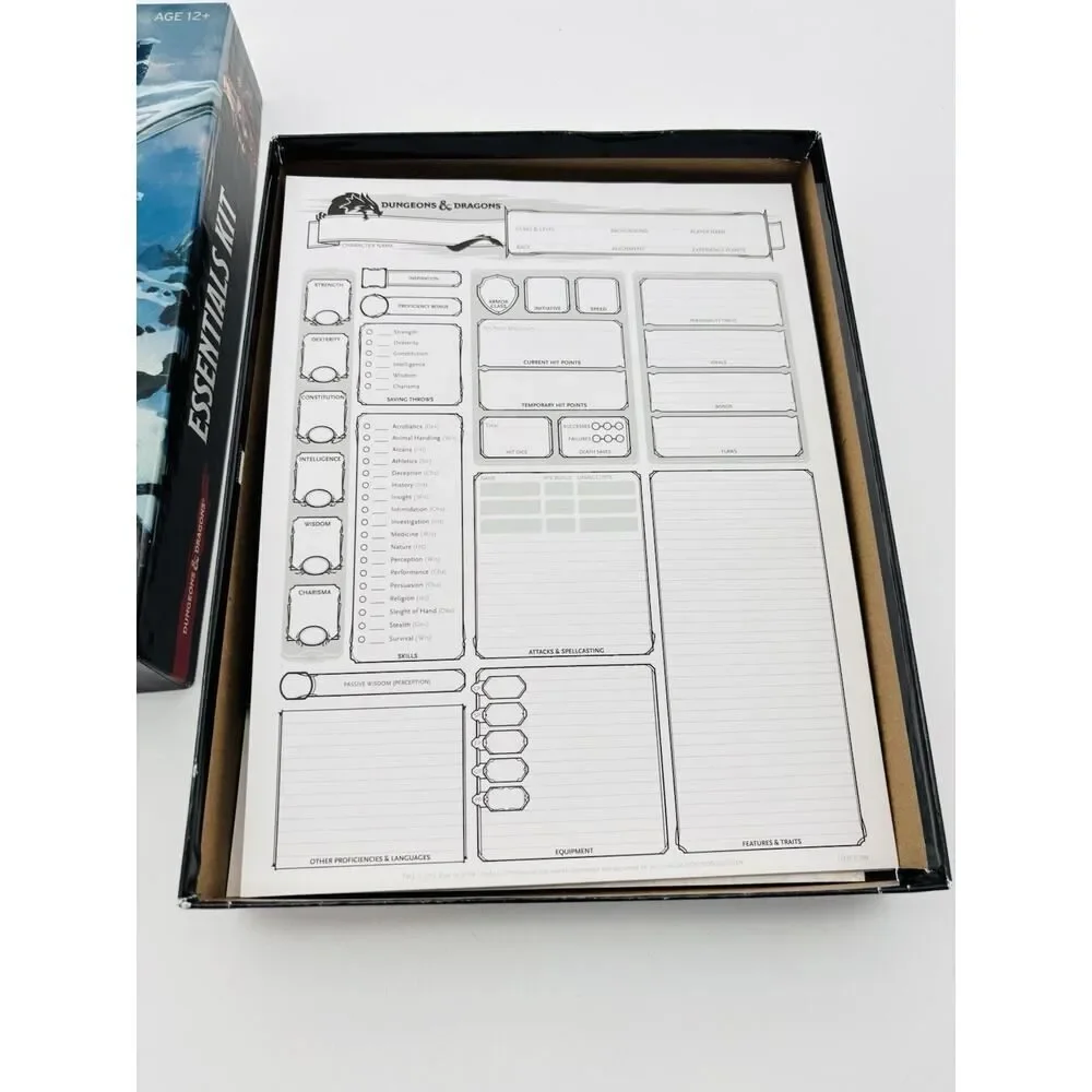 Wizards of the Coast Dungeons & Dragons Essentials Kit Rulebook Dice Maps Cards